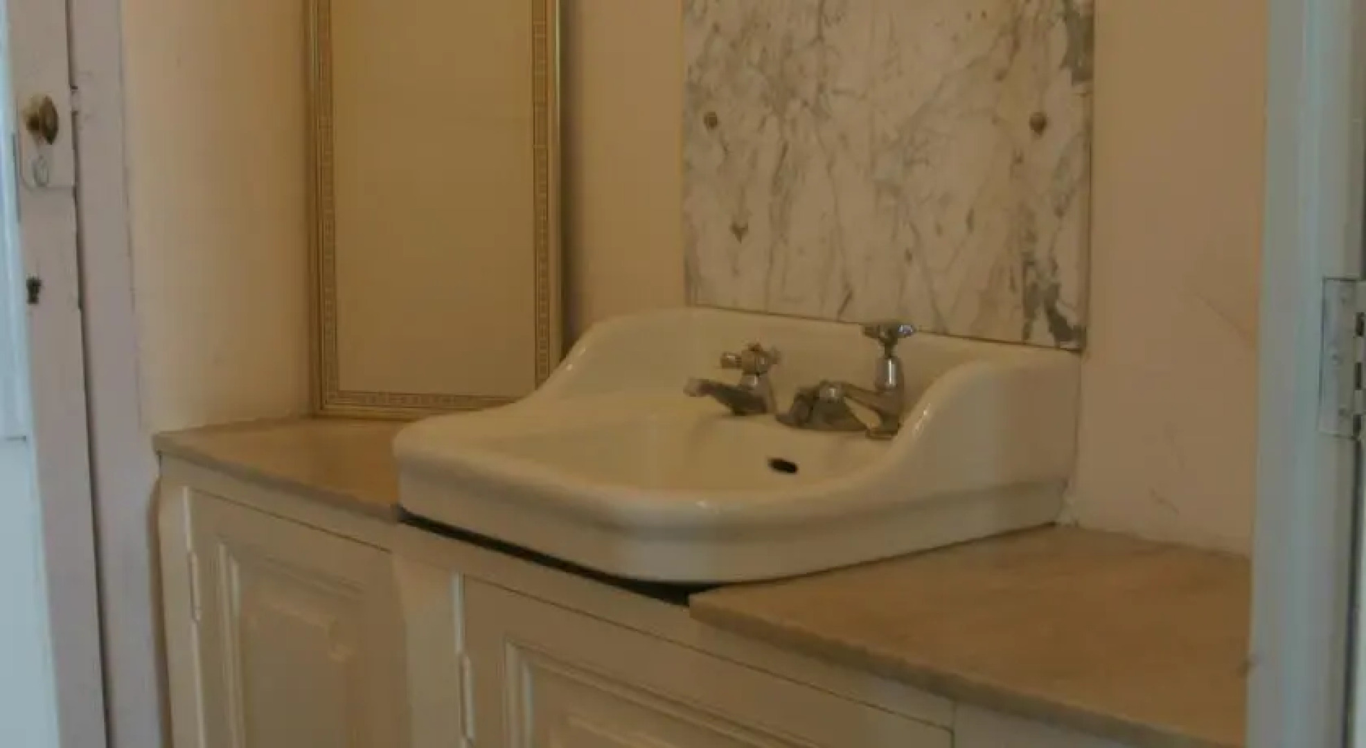 Pradia's Modern Retreat