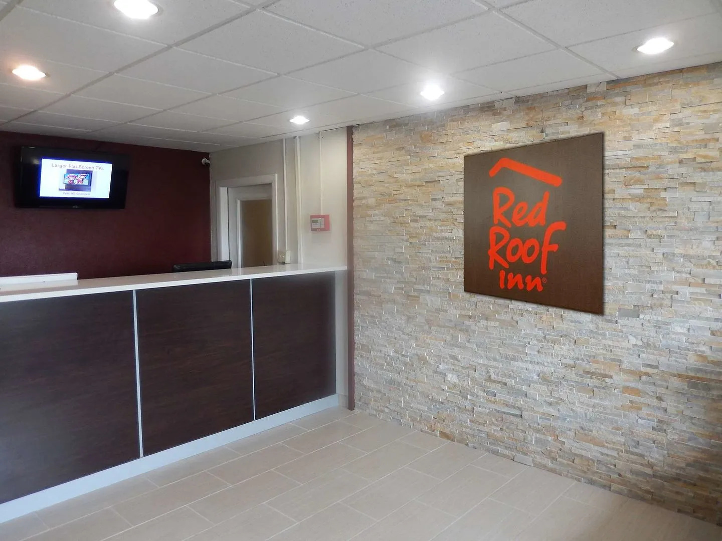 Red Roof Inn & Suites Wapakoneta