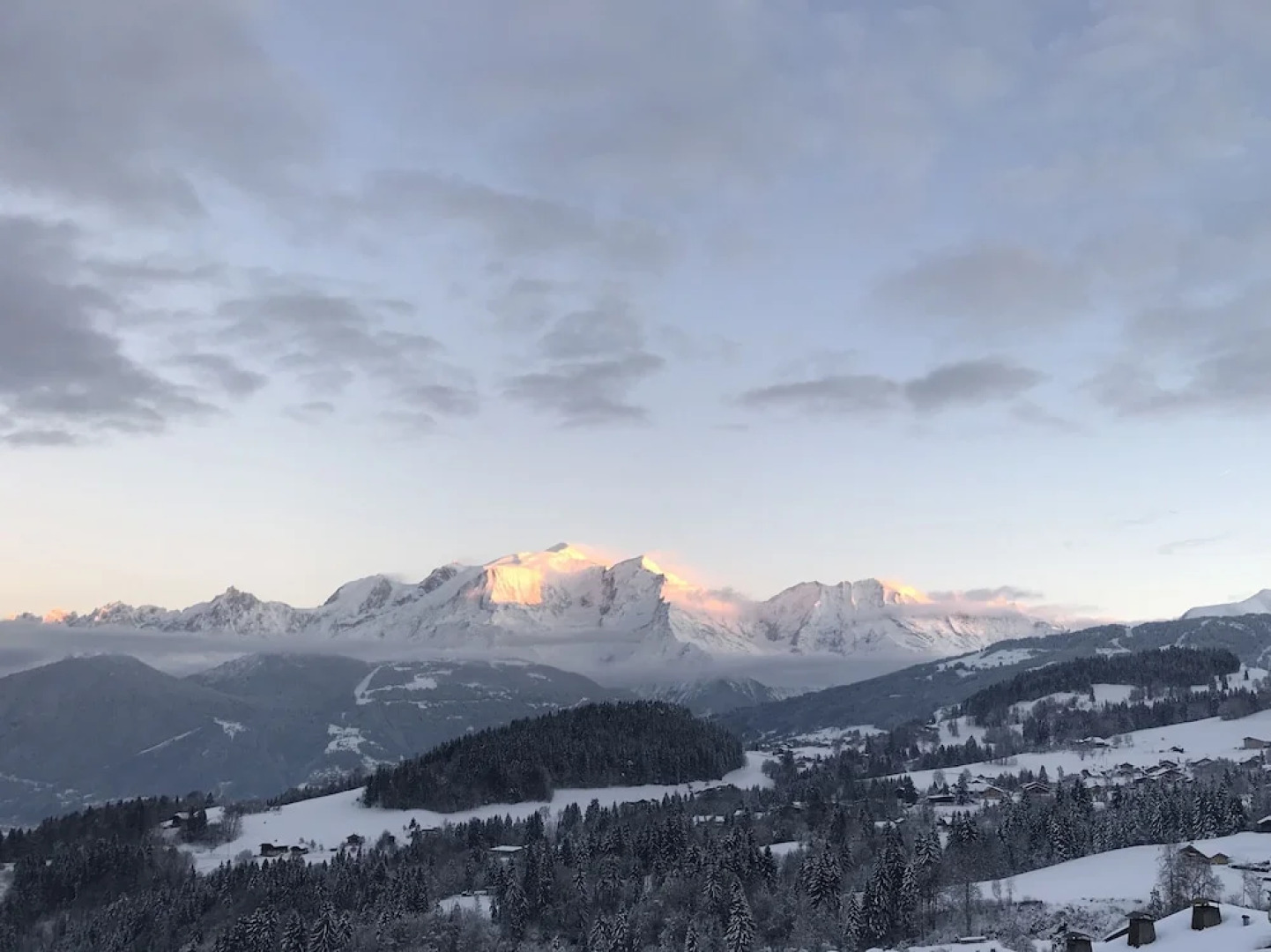 Chalet Les Cerises - OVO Network