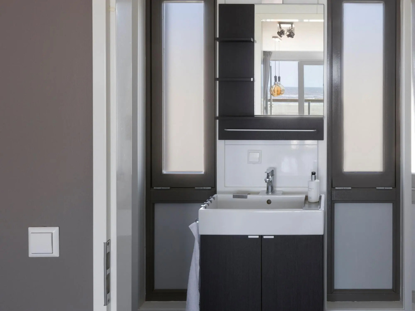 Beach House in a Dream Location on the Beach