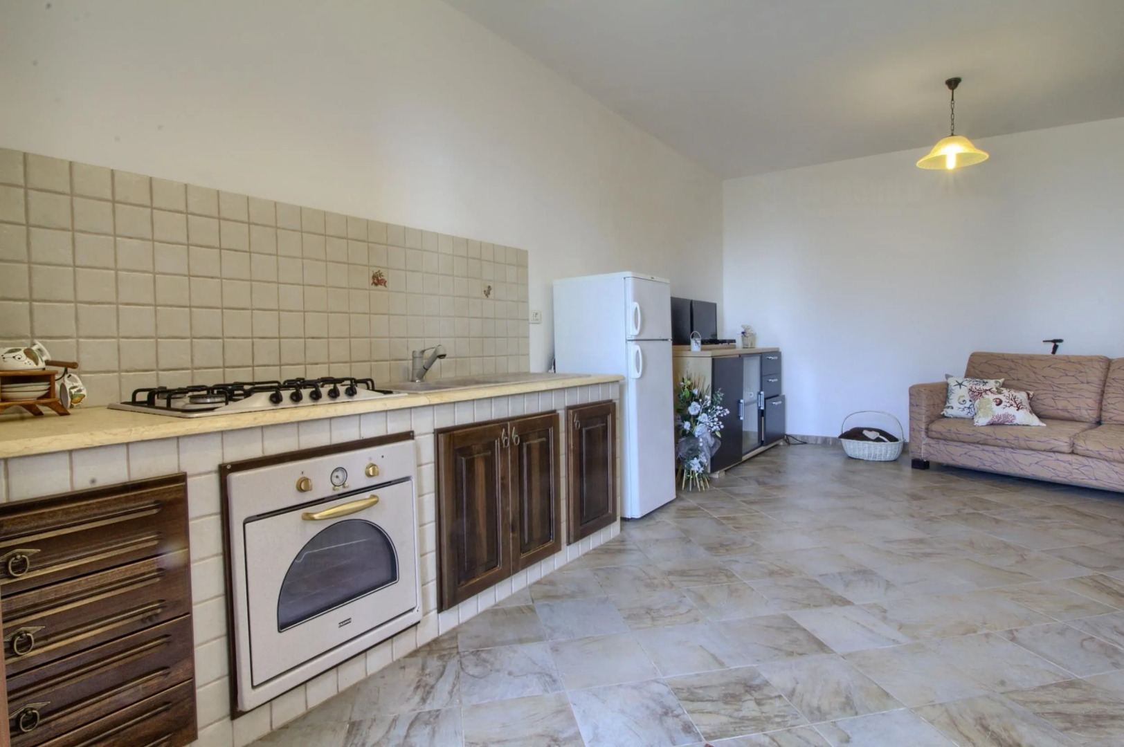 Pino Amazing Seaview