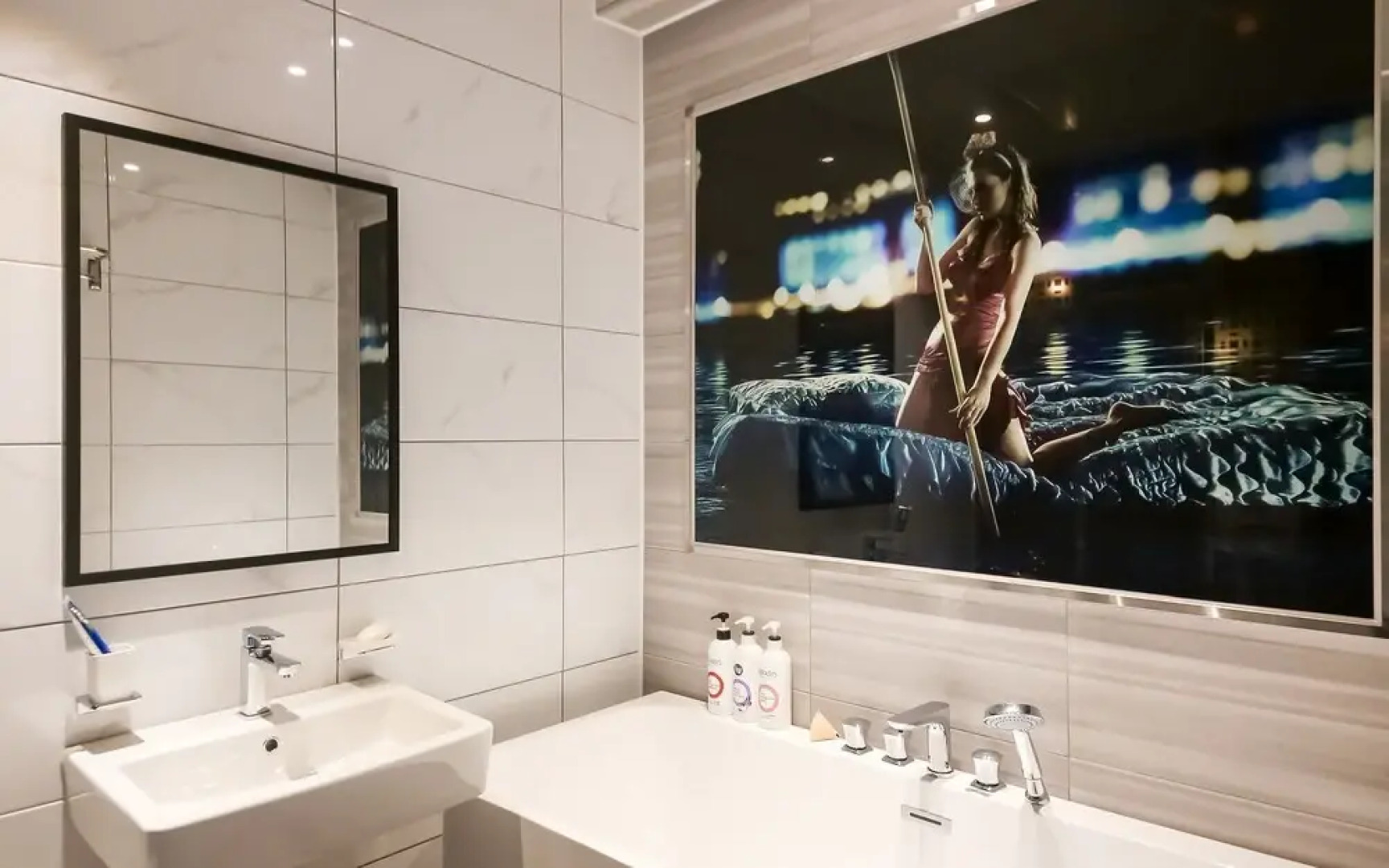 Donghae Luxury Java Self Check-in Motel