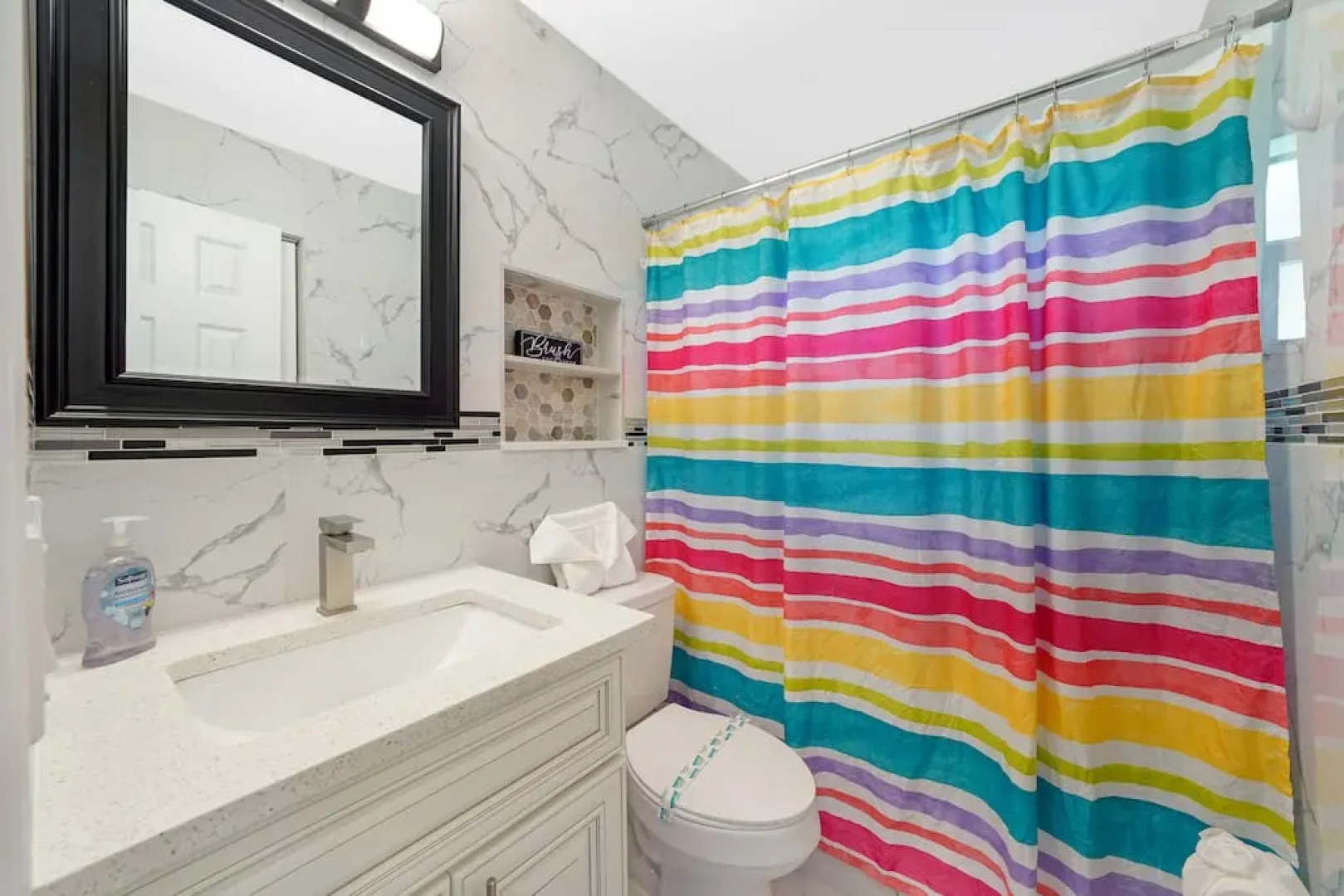 Yellow house in Davie