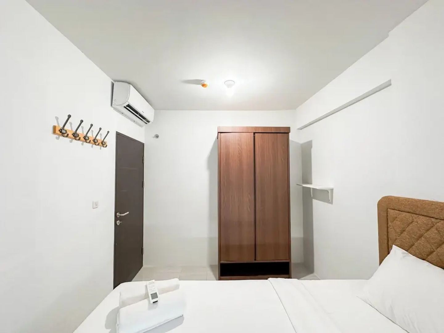 Modern and Cozy 2BR Apartment at Suncity Residence