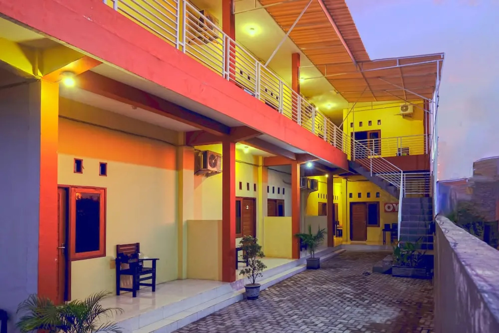 Hening Homestay by OYO Rooms