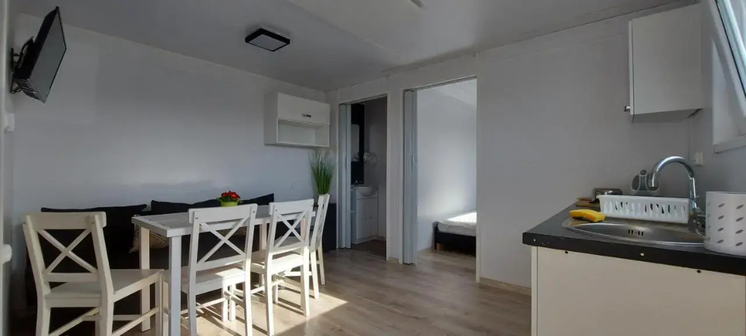 Domki Letniskowe MA-REST