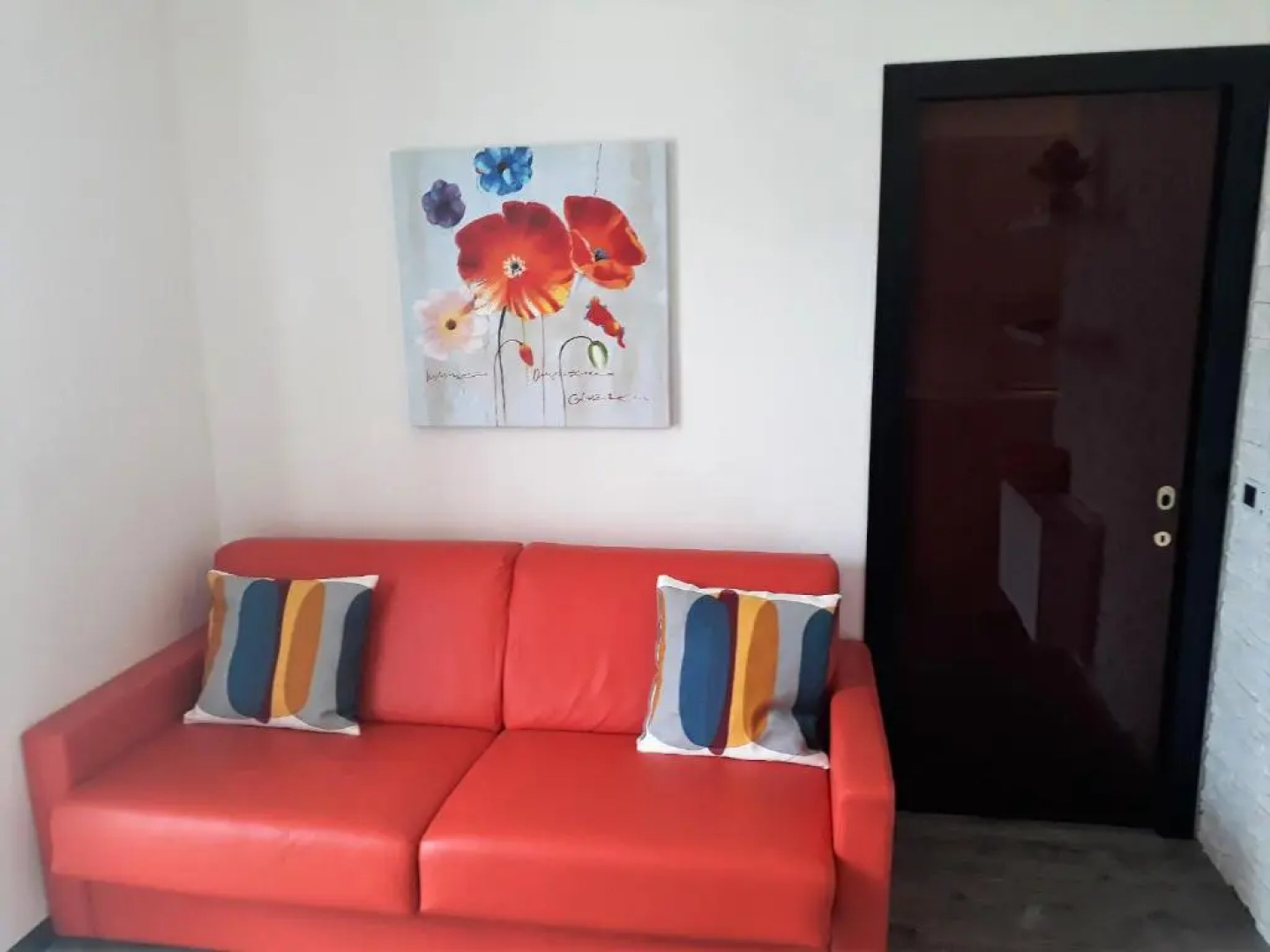 Campione Giulia Exclusive Lakefront apartment by Gardadomusmea