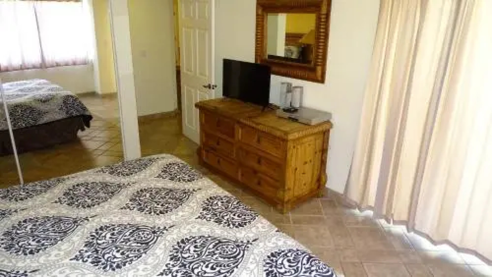 Delphin 303A - 2 Br Condo