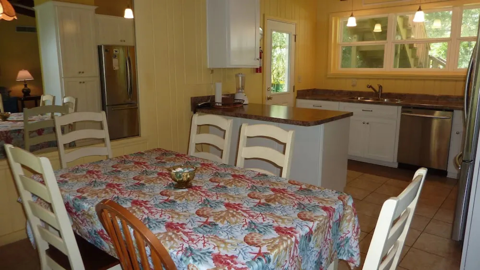 Cottage BY THE SEA - Unit A by Jekyll Realty