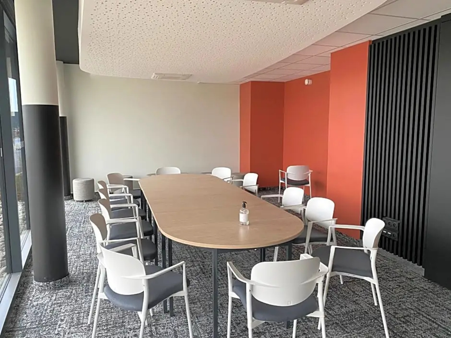 Hotel Akena Troyes - La Chapelle St-Luc