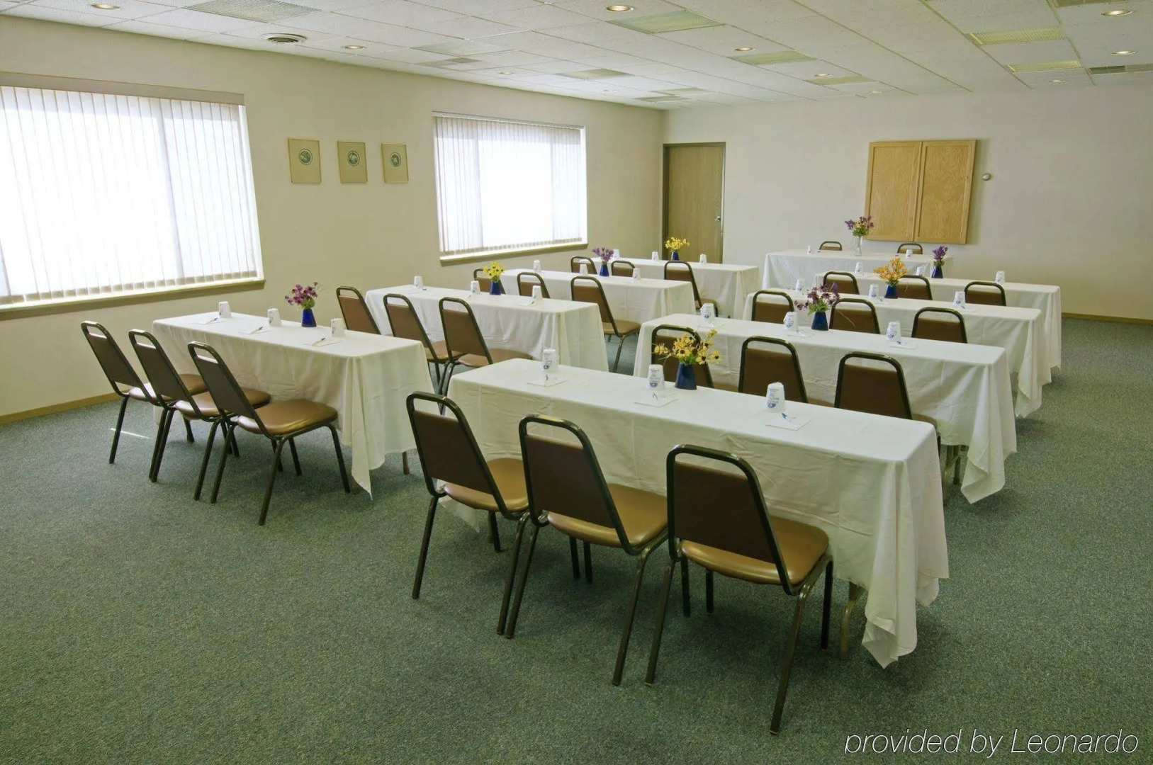 Americas Best Value Inn La Crosse