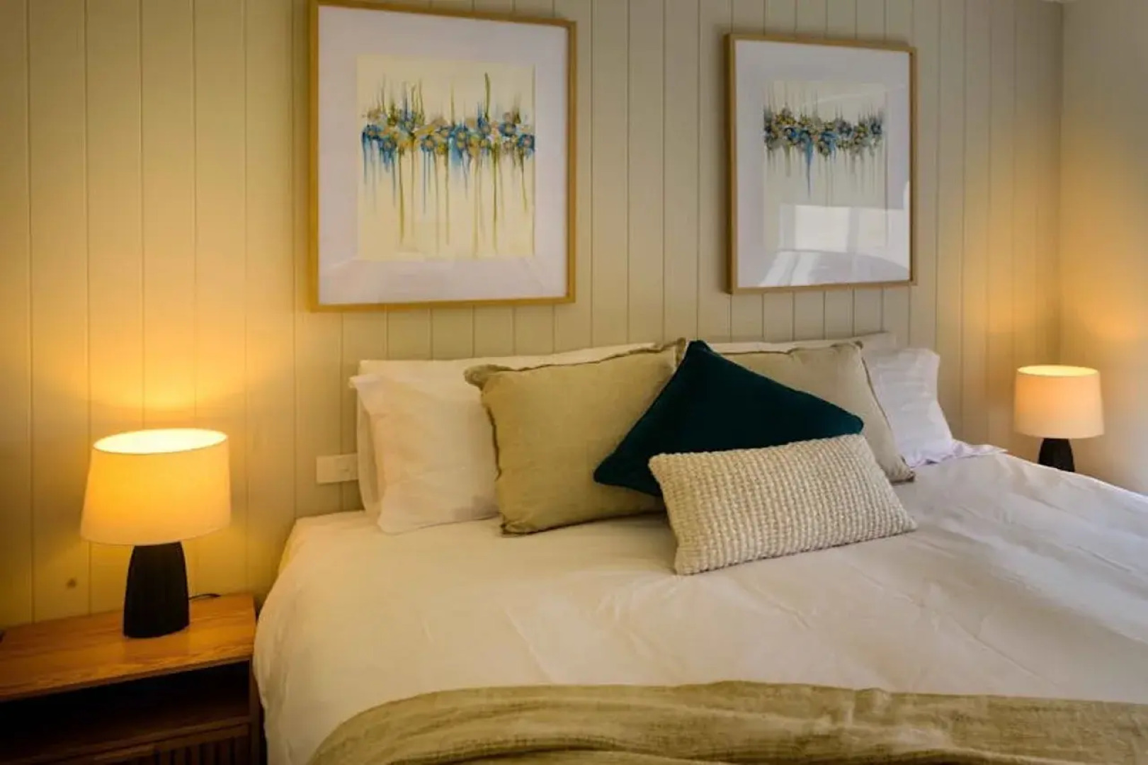 Homelea Accommodation Spa Cottage And Apartments