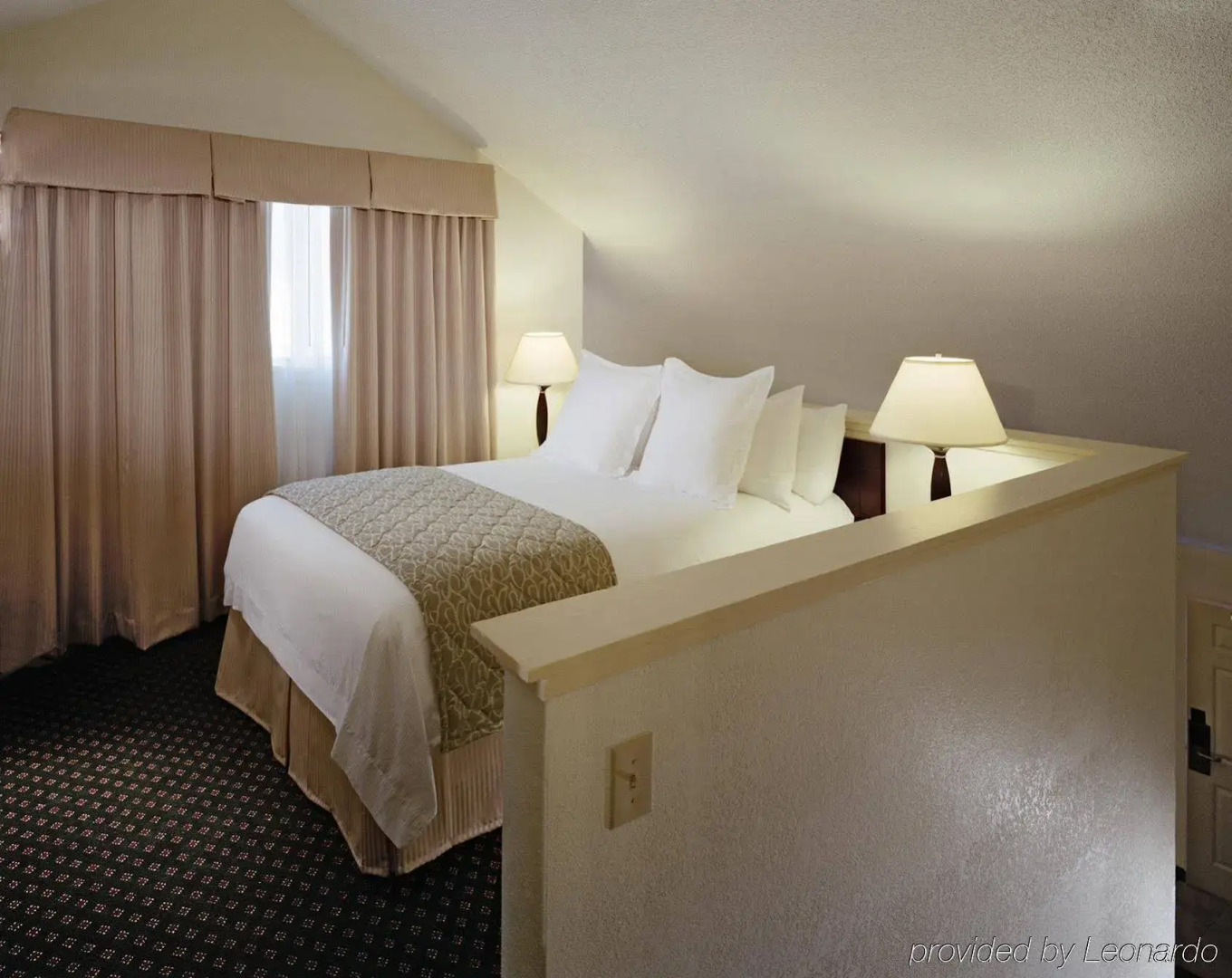 New Haven Village Suites