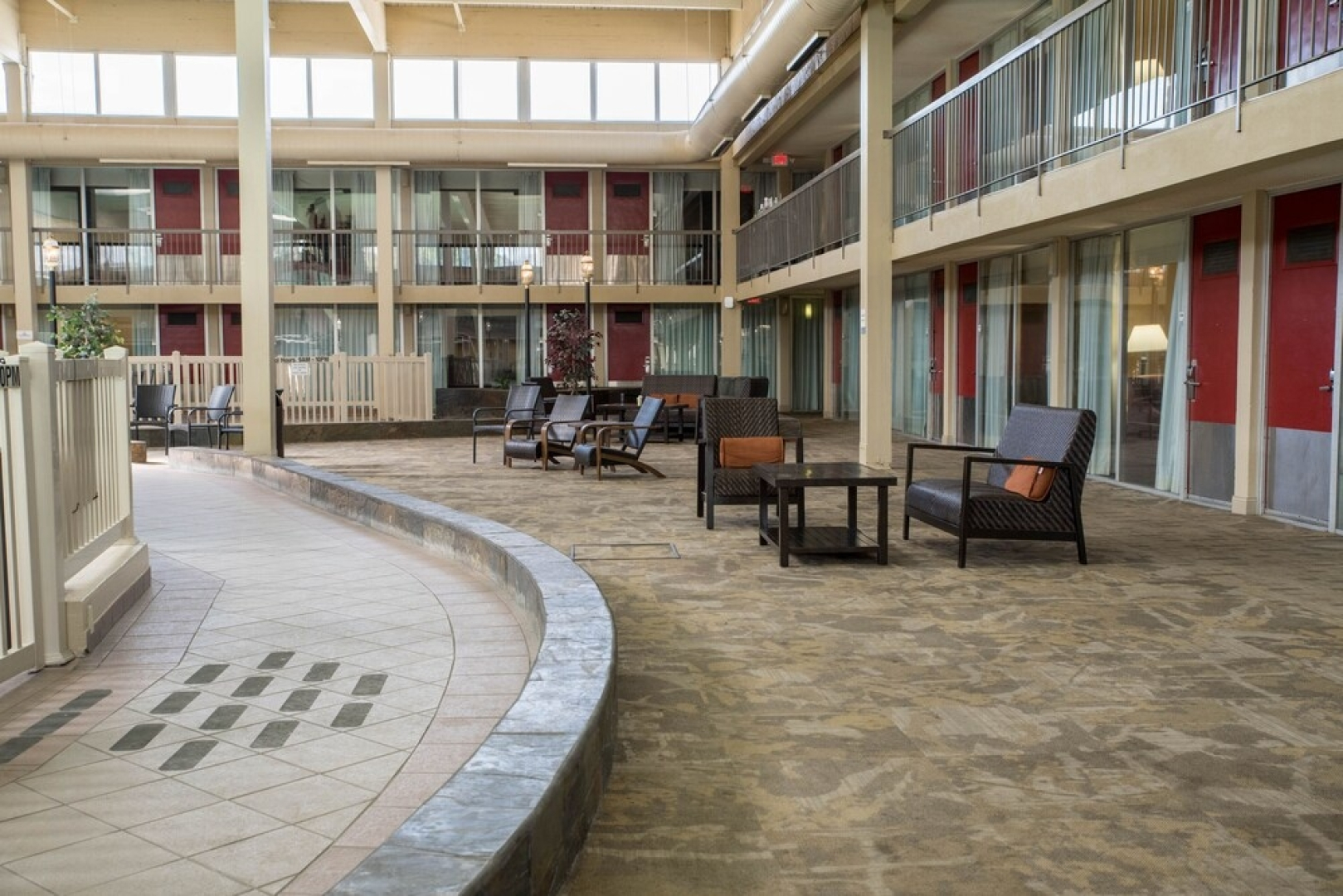 Grand Idaho Inn & Suites