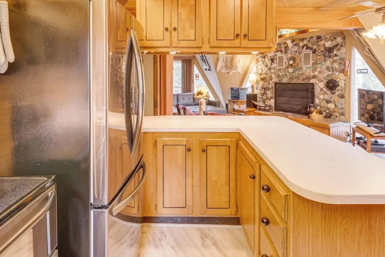 'star House' Unique Home w/ 360 Mountain Views!