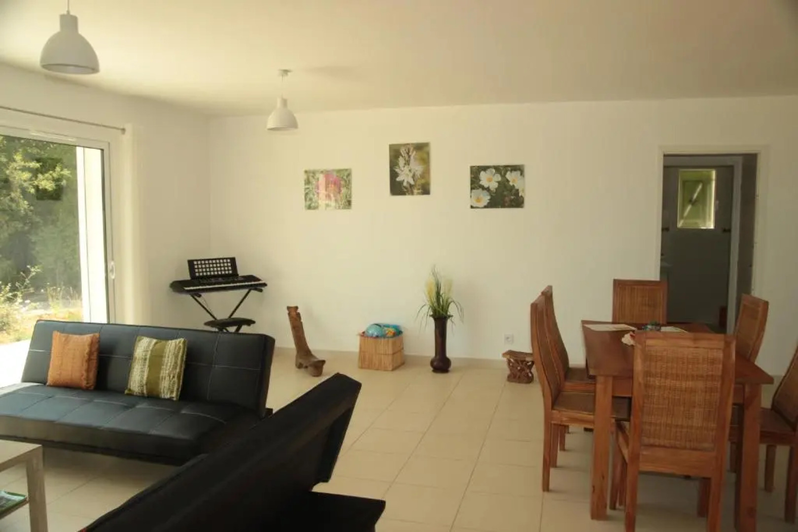 Entre Brousse Et Garrigue