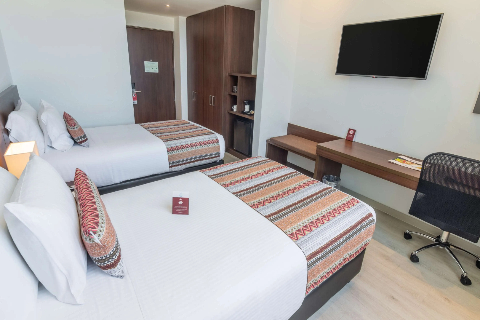 Best Western Plus Santa Marta Hotel