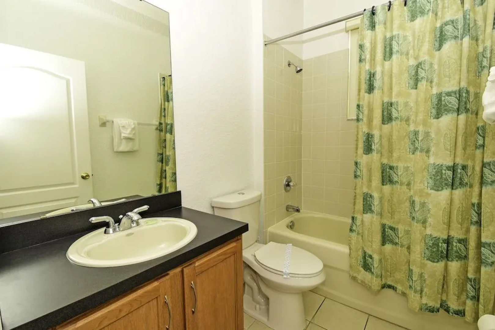 513BIRK Southern Comfort 4 Br villa by RedAwning