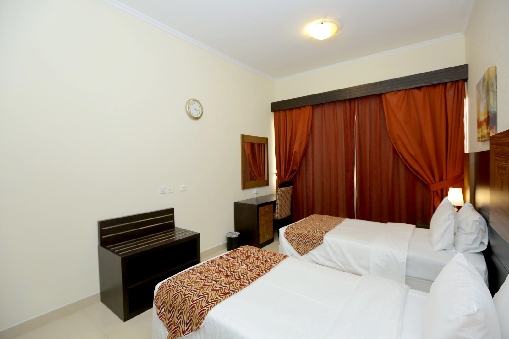 Ivory Grand Hotel Apartments