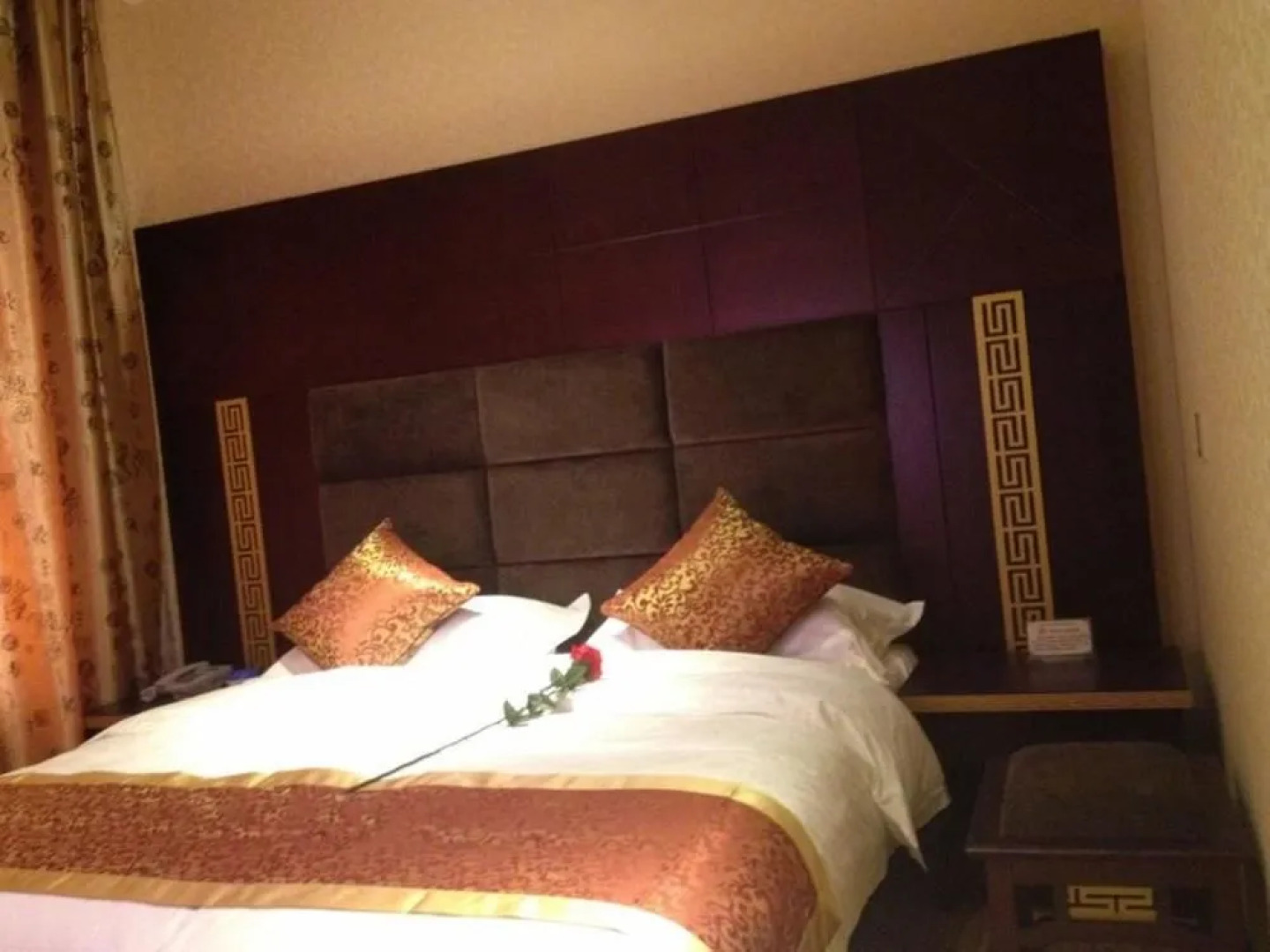 Jianshui San Long Hotel