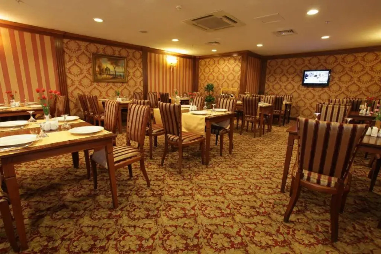 Nova Plaza Orion Hotel