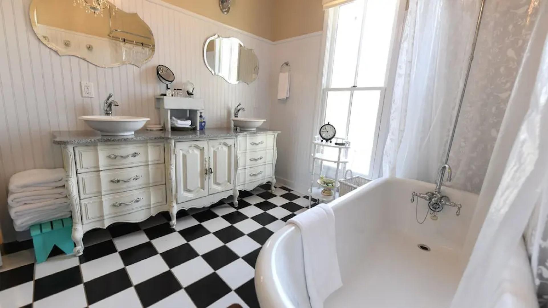 The Nests BnB and Events