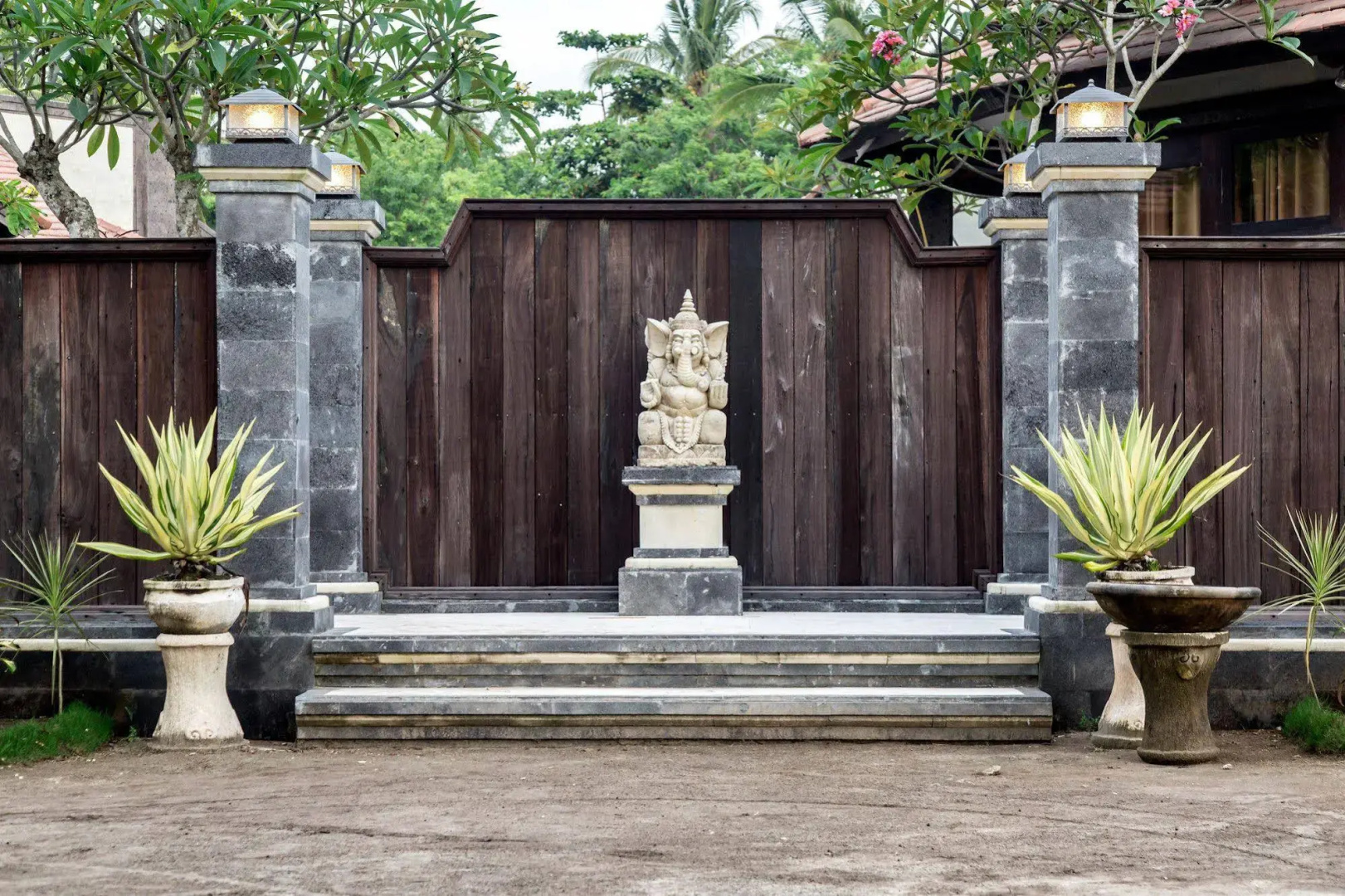 Pondok Baruna Frangipani