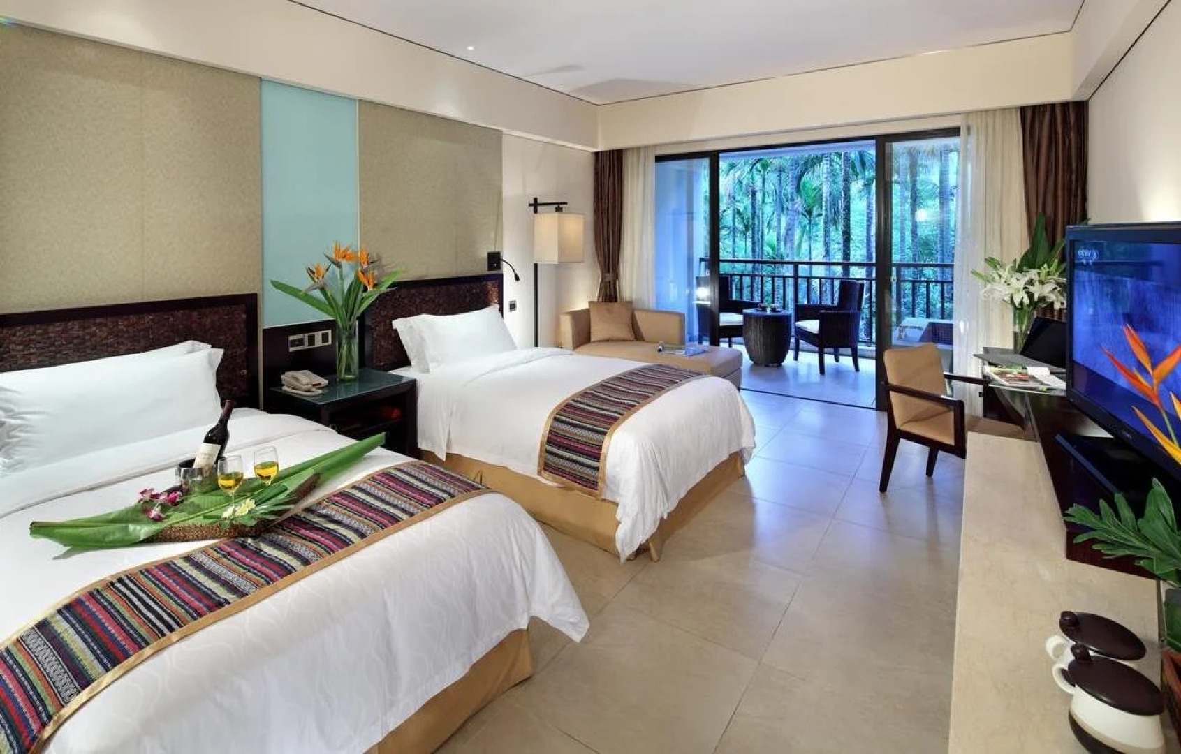 Qixianling Baoting Liyuan Hot Spring Hotel