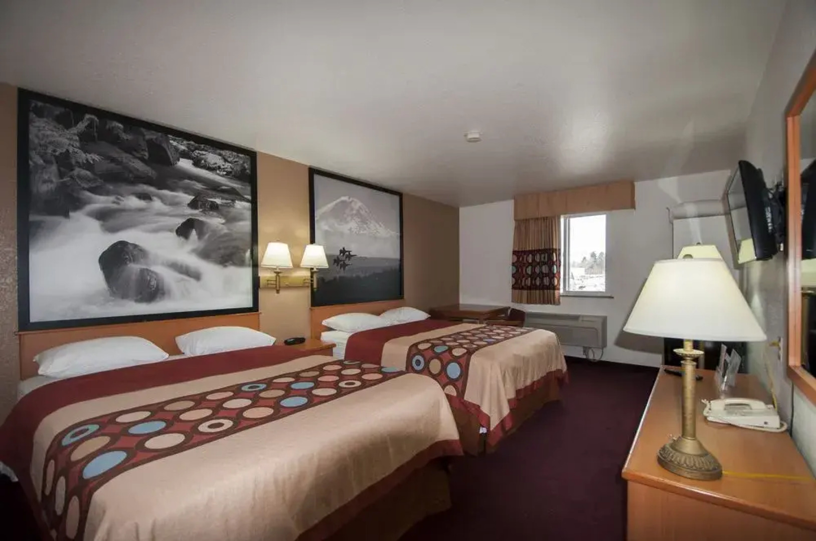 Super 8 by Wyndham Wenatchee