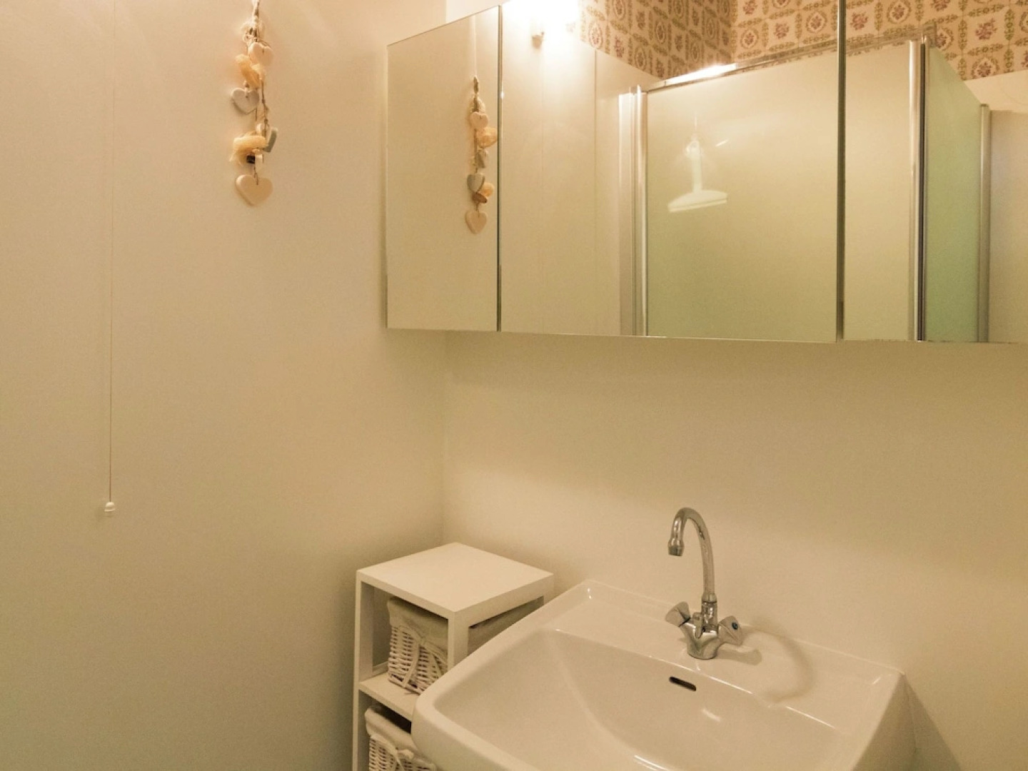 Charming Mansion in Brouchaud With Swimming Pool