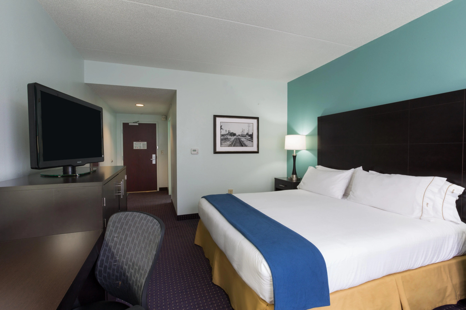 Holiday Inn Express Suites Plant City by IHG