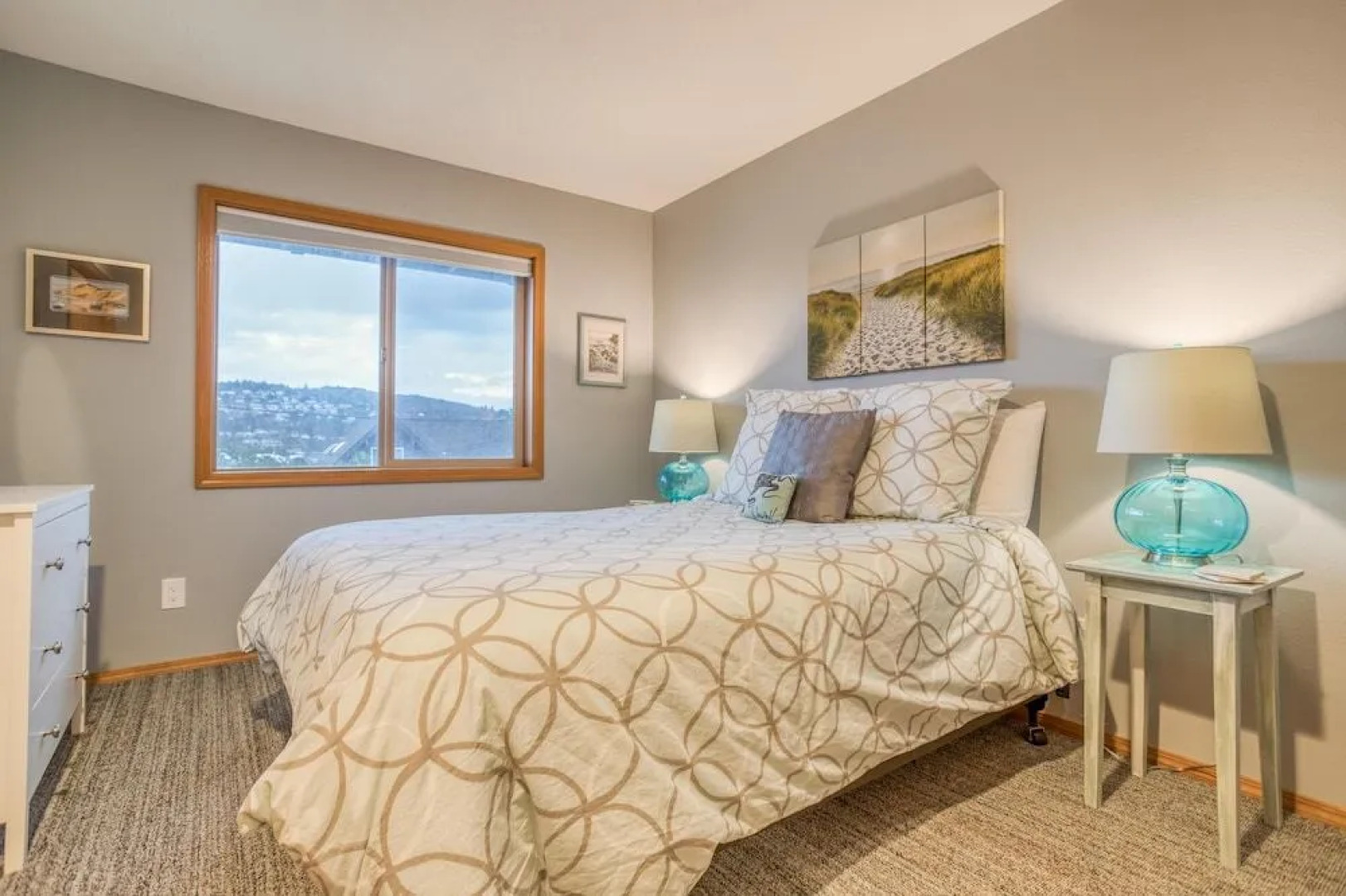 Two Views Vacation Home