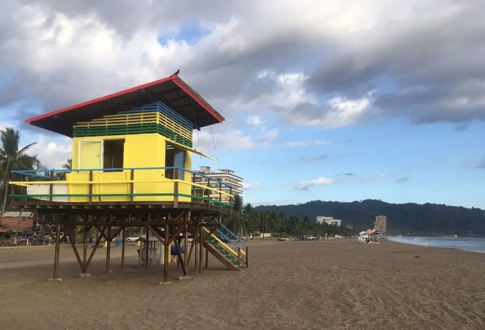 Costa Linda Condominiums