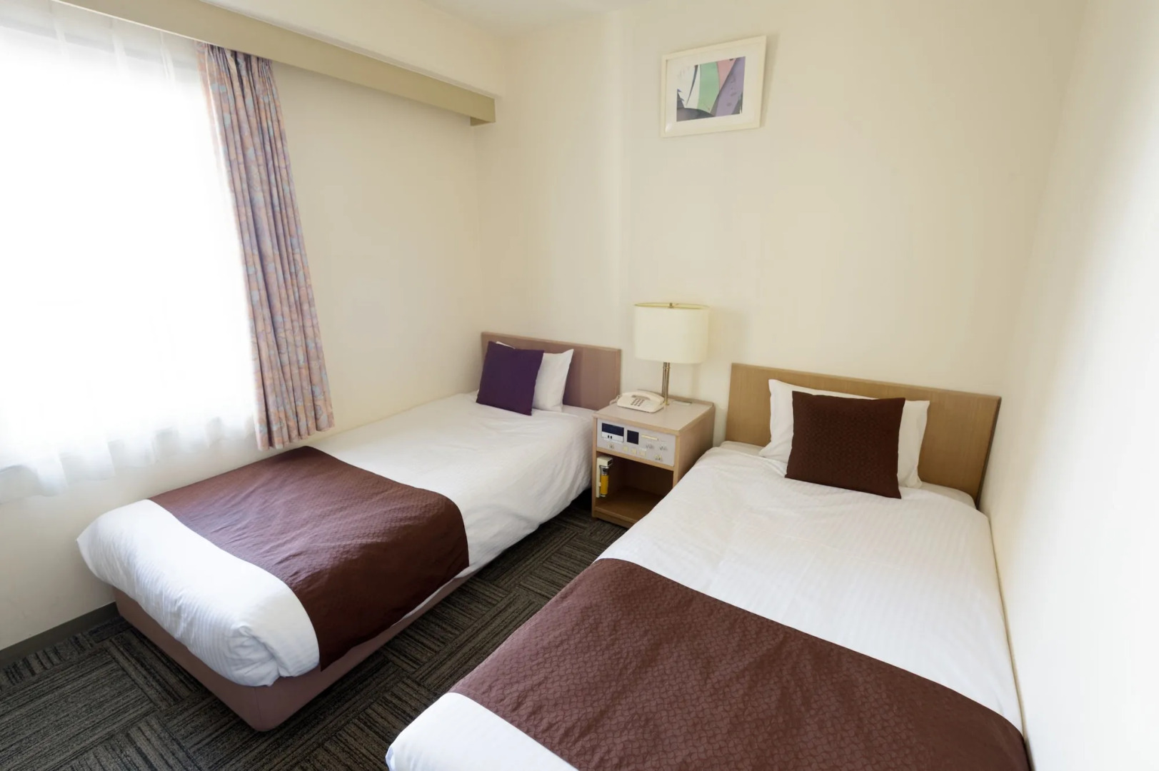 Shin Osaka Sunny Stone Hotel