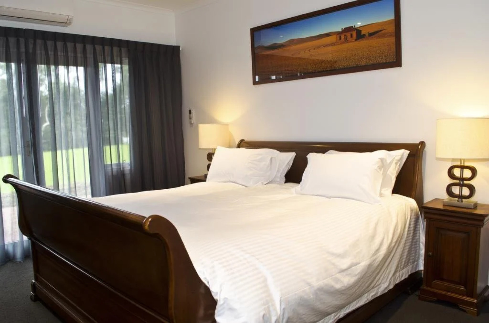 Castelli Estate Cellars Pty Ltd