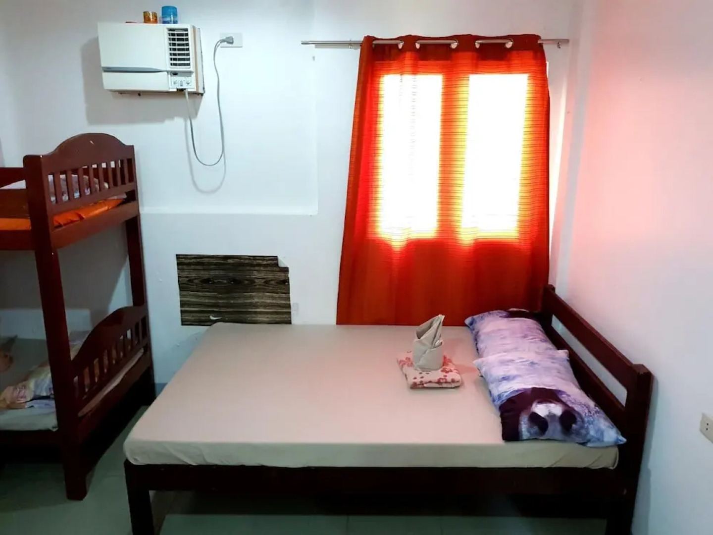 Jodie's Place Transient House and Apartment