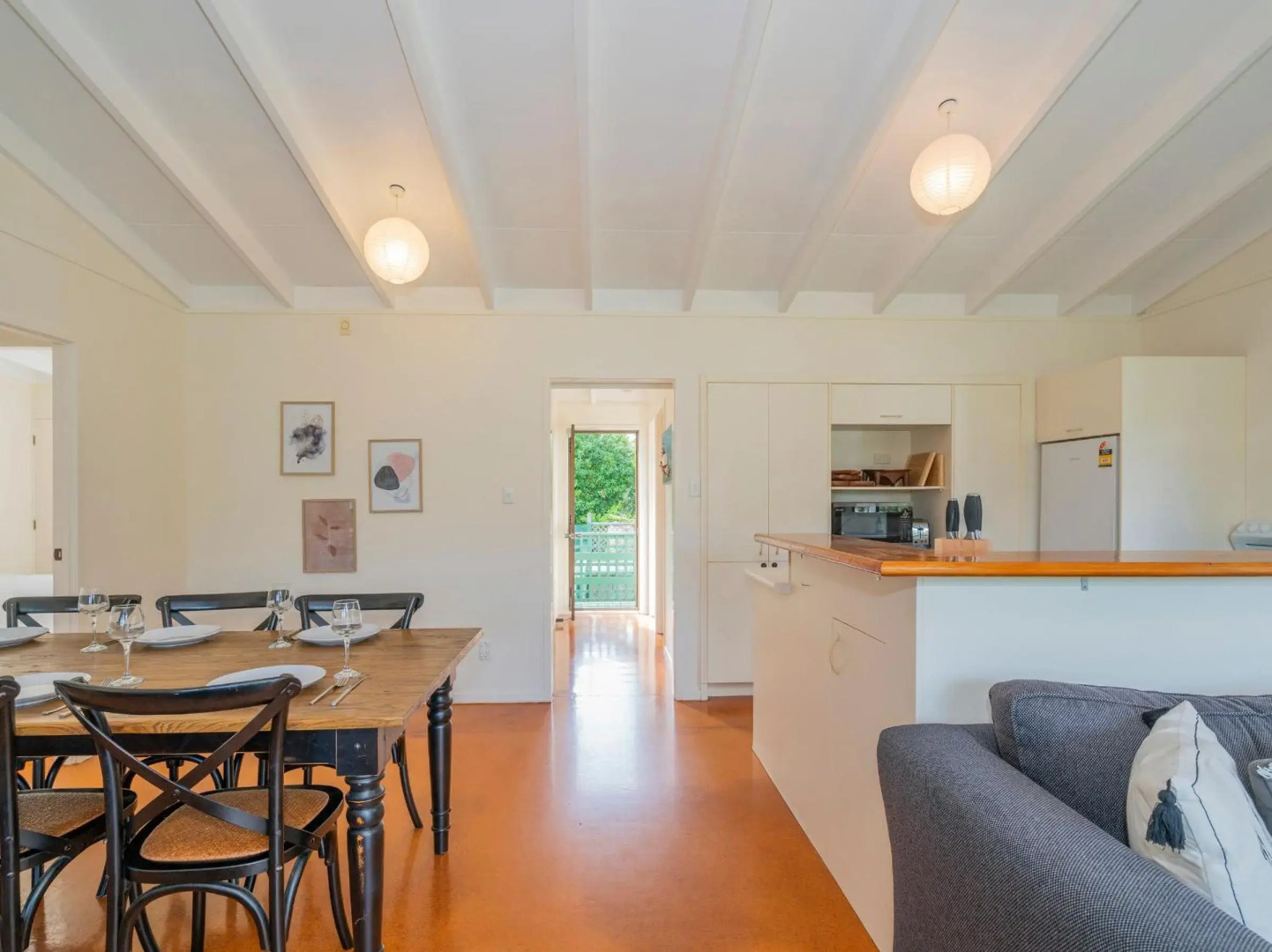 Cooks Crib - Cook's Beach Holiday Home