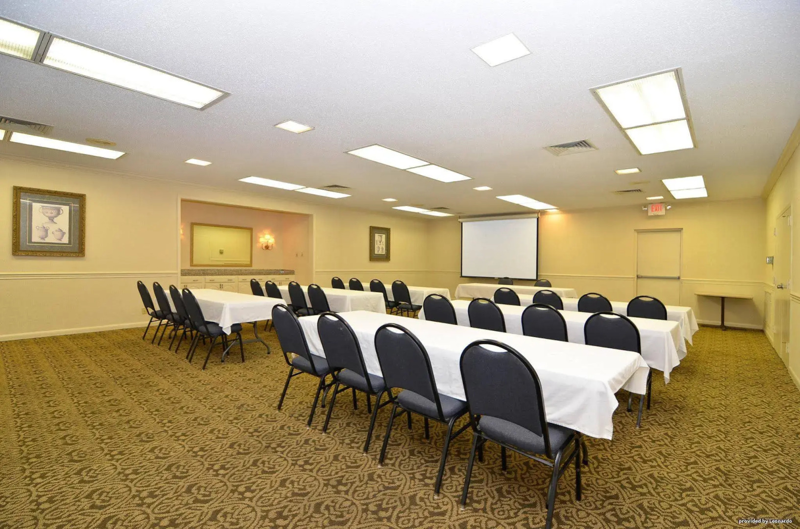 SureStay Plus Hotel by Best Western Greenwood