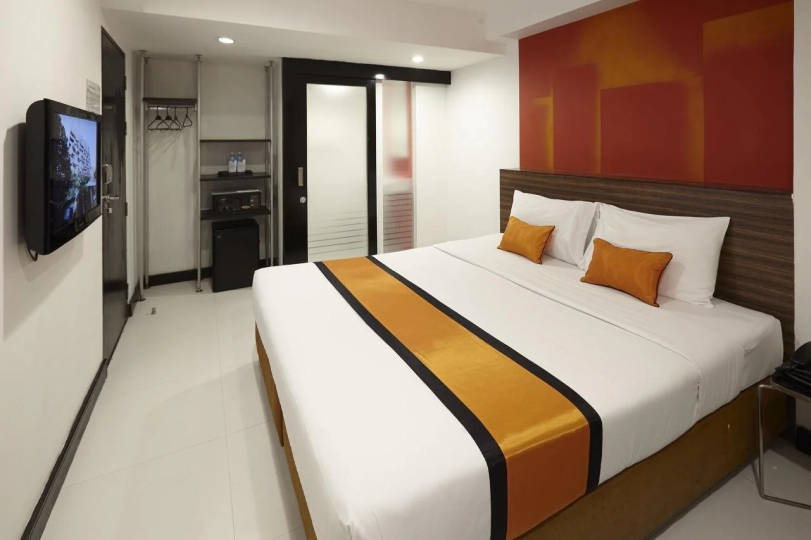 Anya Nana @ Sukhumvit