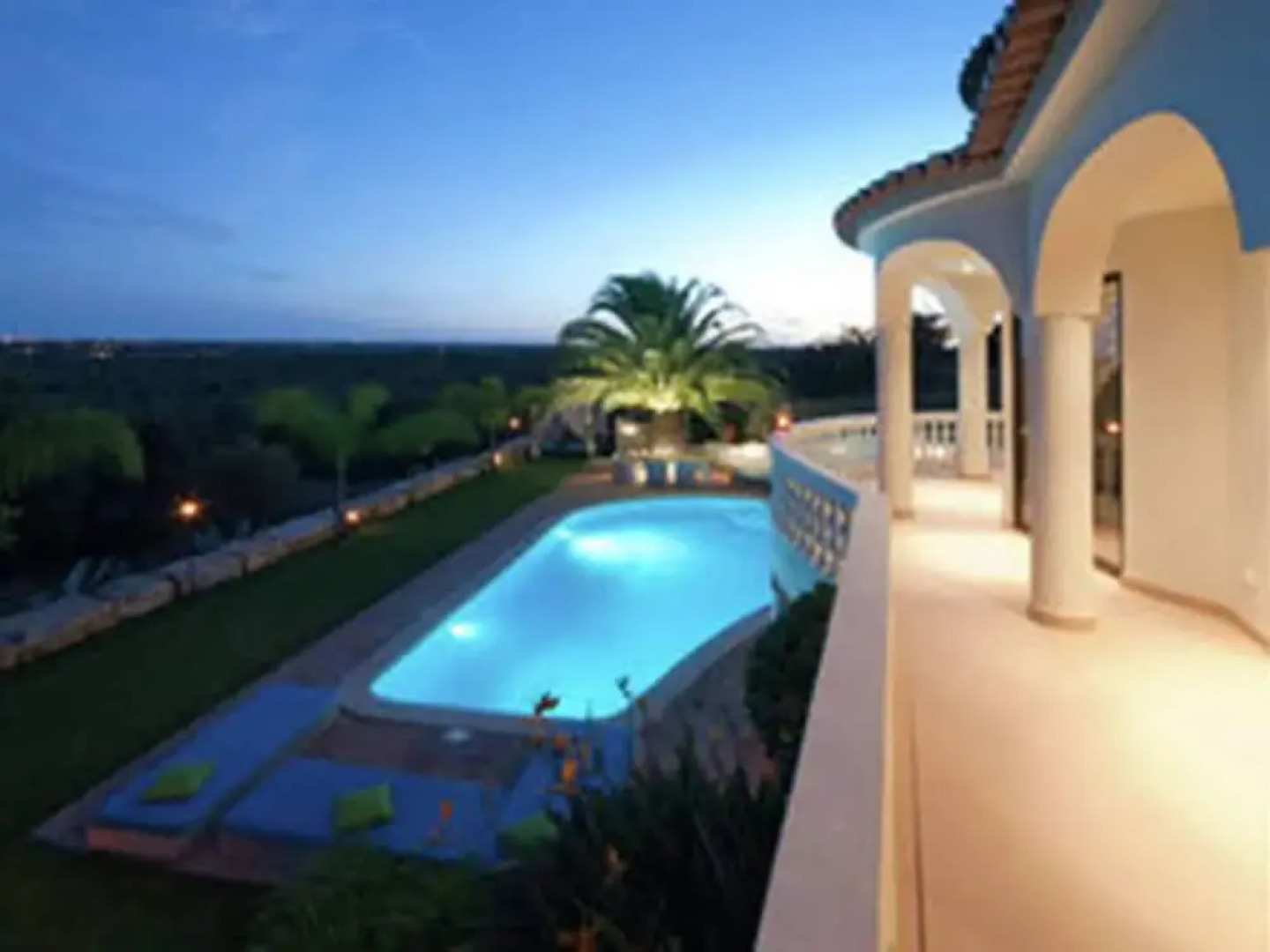 Luxurious Villa in Silves With Swimming Pool