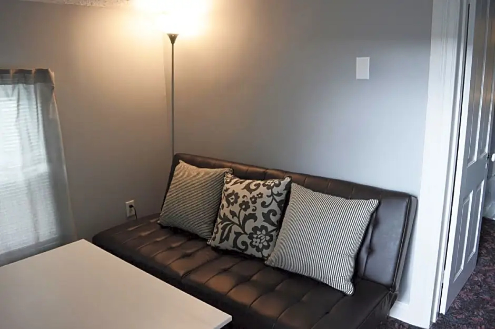 Mountain View Suites