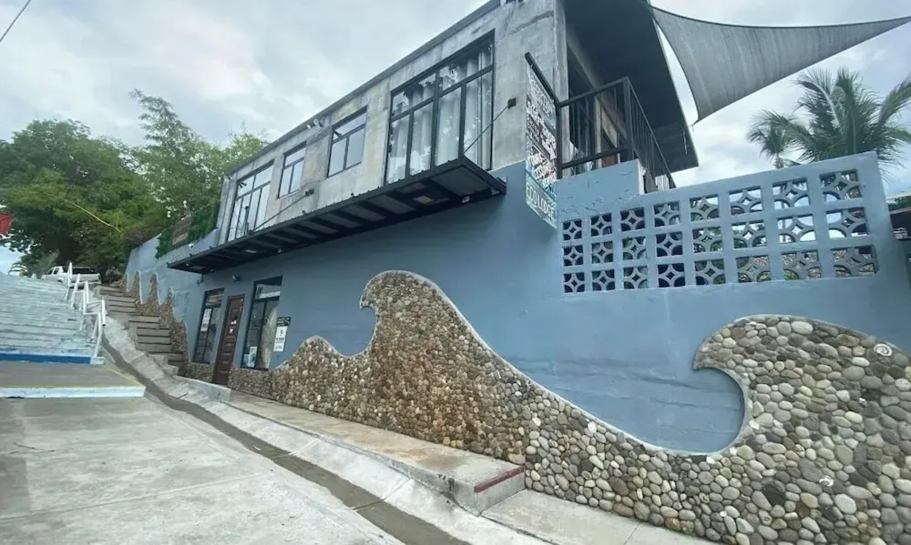 San Carlos Surf Resort & Eco Lodge