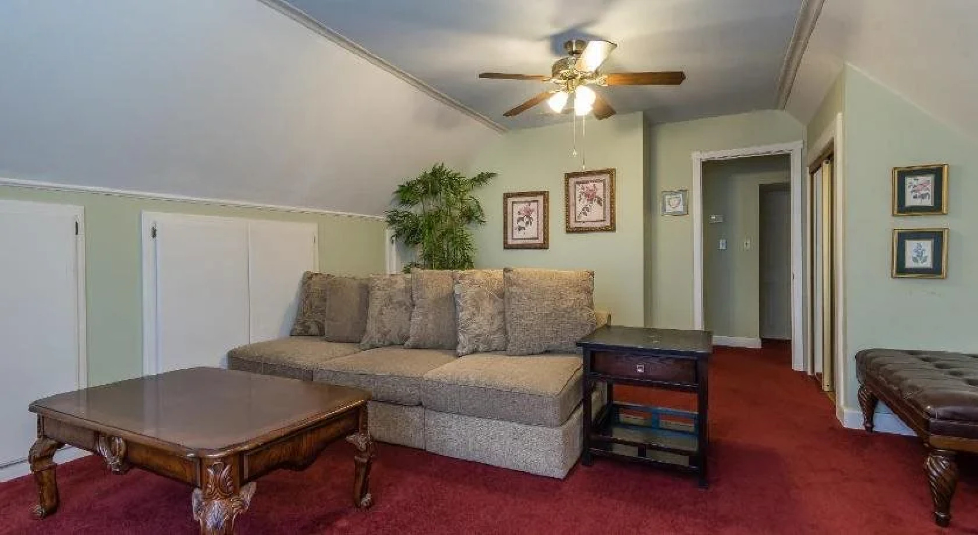 Kaleidoscope Inn & Gardens