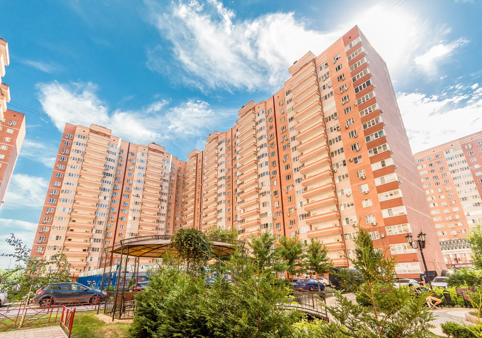 ТутЖивут на улице Жлобы 139