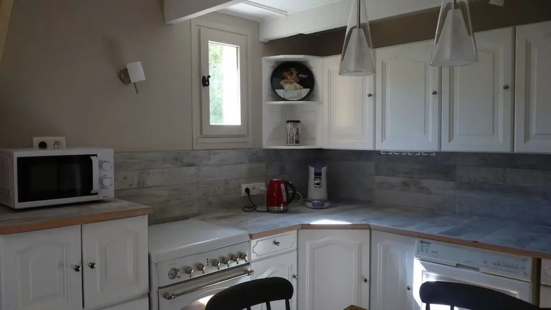 La Colline en Provence - Tout confort - Au calme - Centre ville à pieds