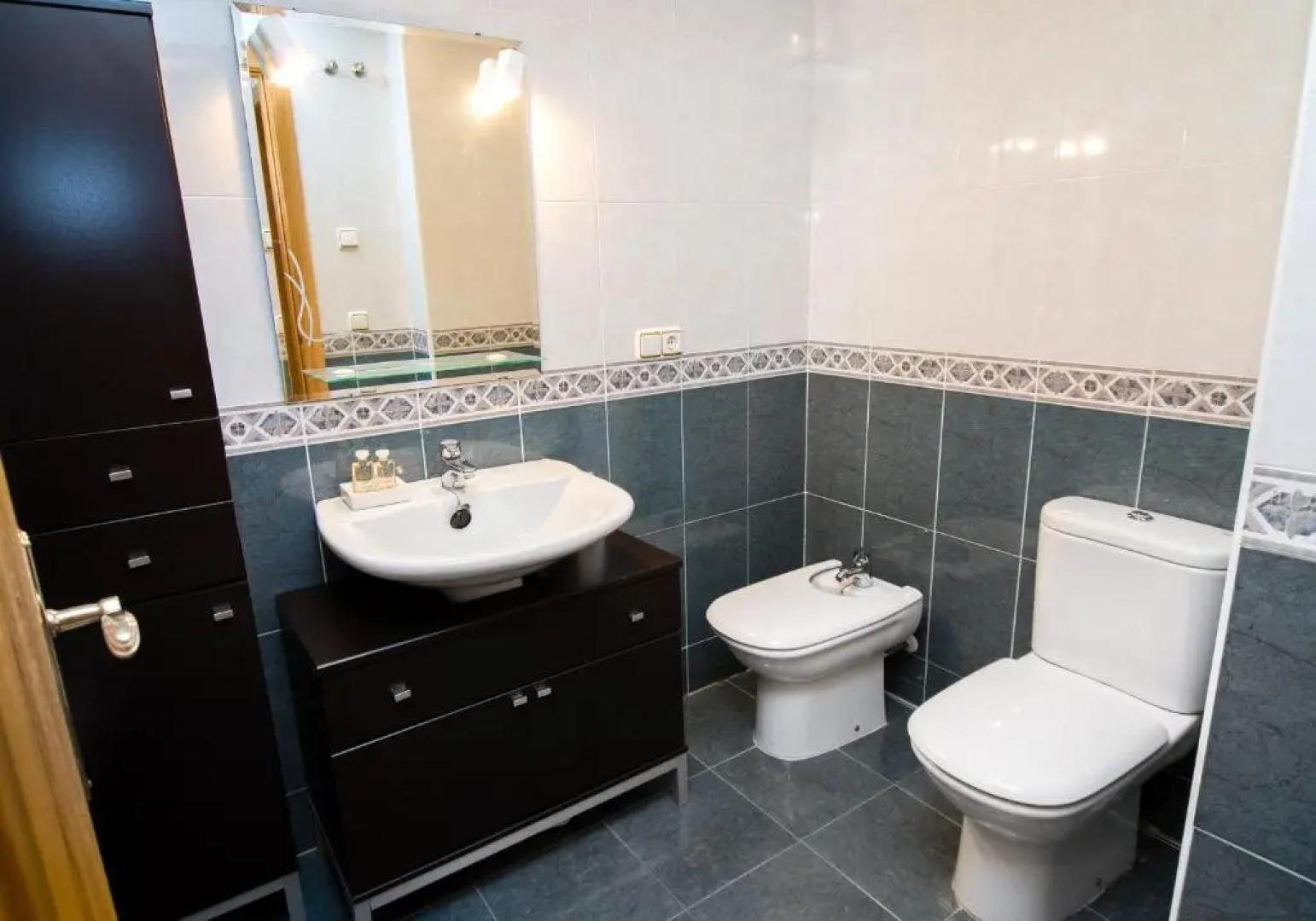 Apartamento de 4 dormitorios a tan sólo 2,5 km de la Playa San Juan