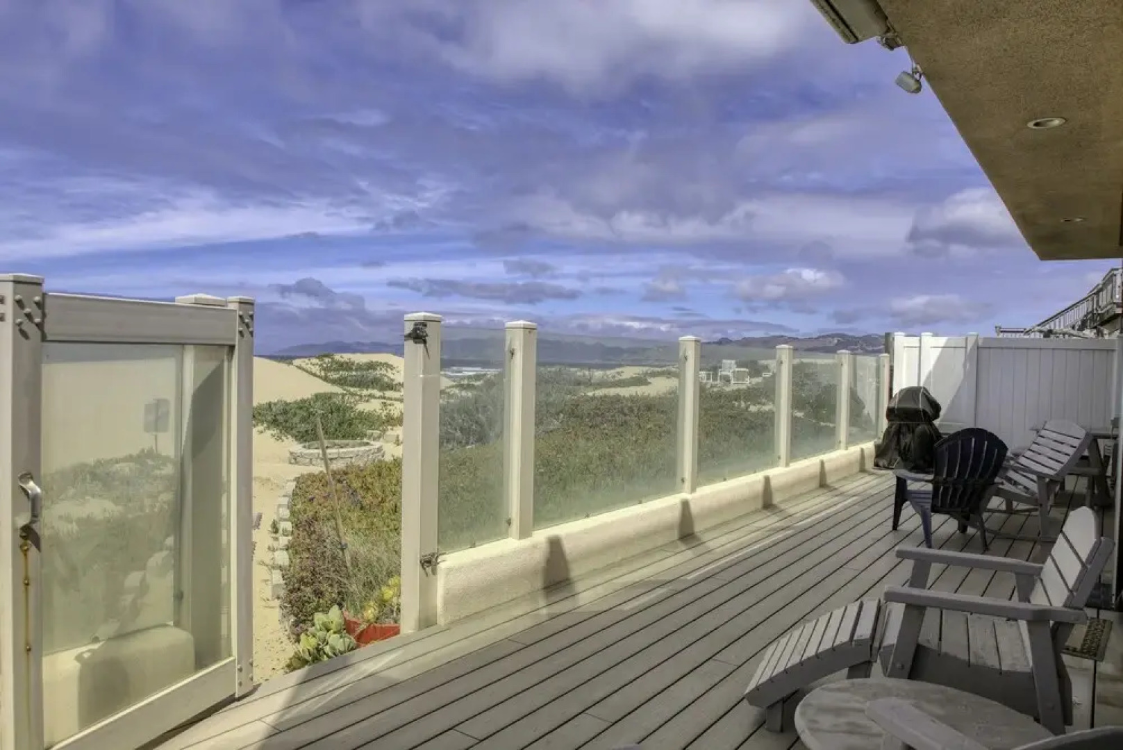 1460 Strand Way 2 Bedroom Home by Redawning