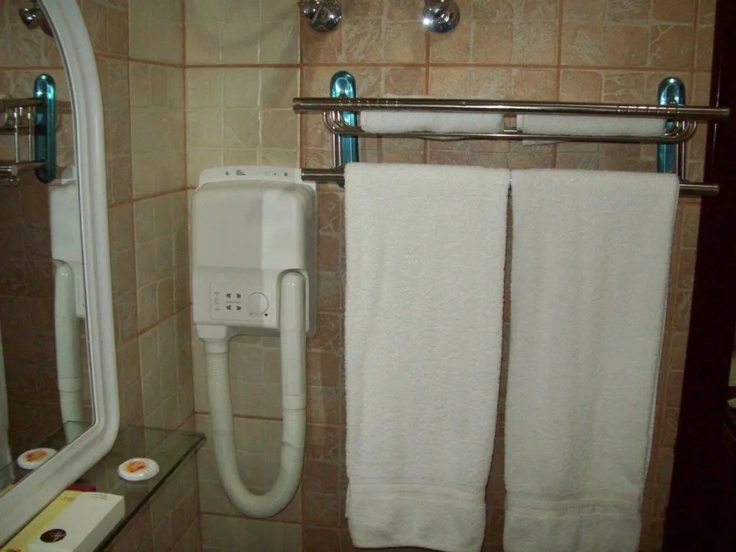 Al Raha Hotel Suites