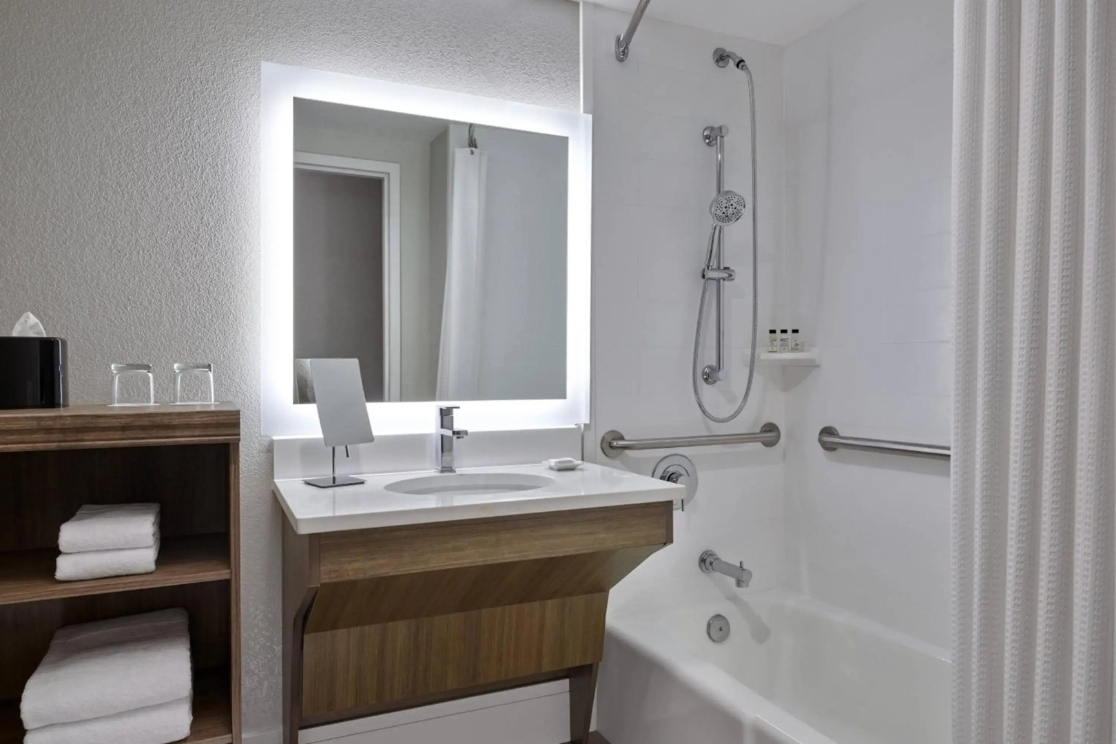 Holiday Inn Chicago,il-willowbrook-hinsdale