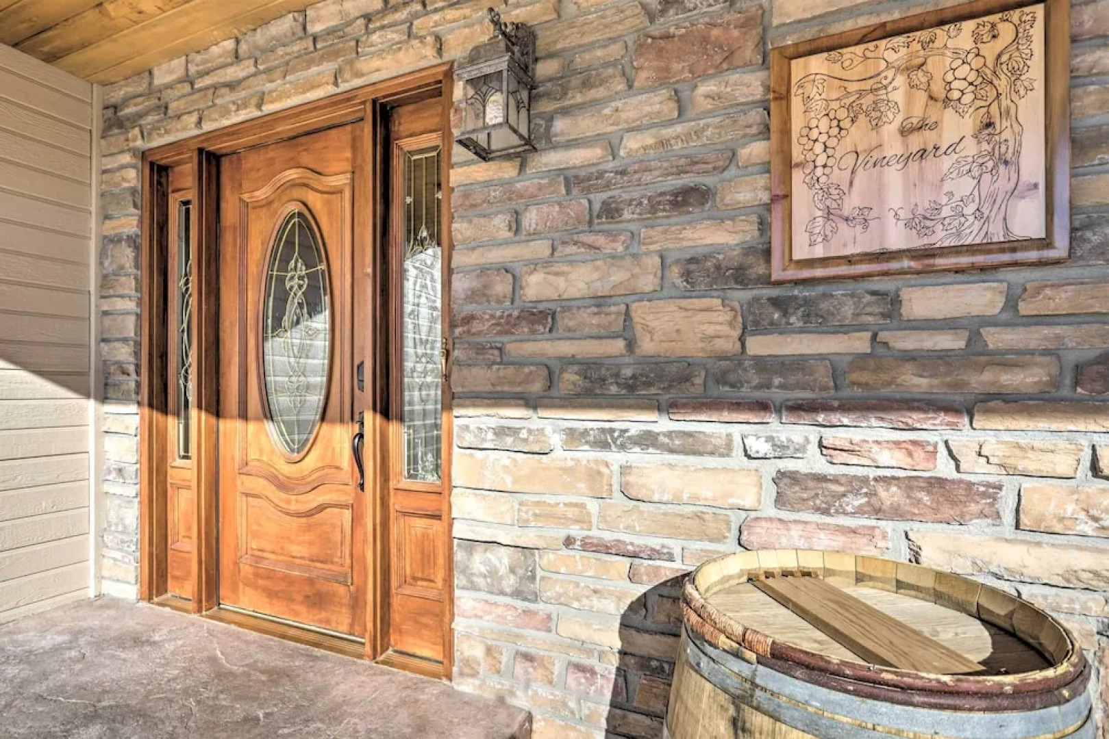 The Vineyard Country Farm Home at Grand Valley